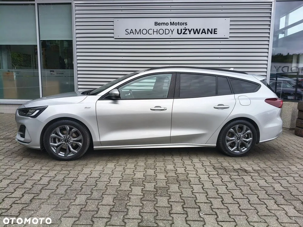 Ford Focus 2025 photo 4