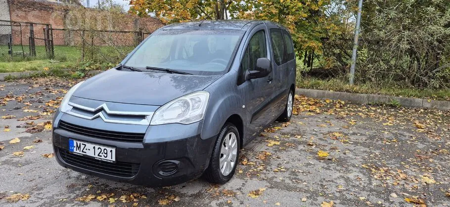 Citroen Berlingo 2012 photo 2