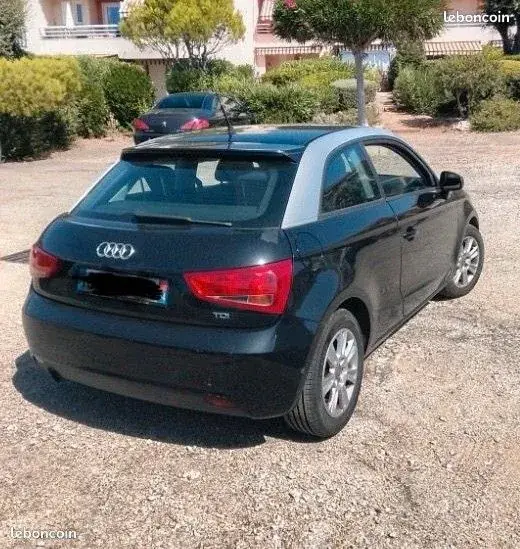 Audi A1 2011 photo 3