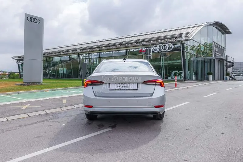 Skoda Octavia 2024 photo 5