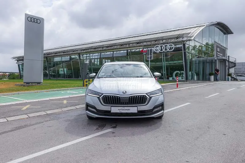 Skoda Octavia 2024 photo 2