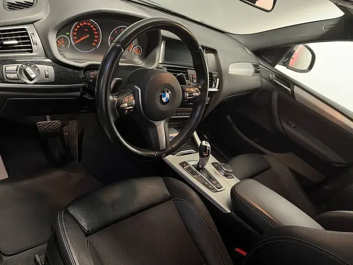 BMW X4 2017 photo 2