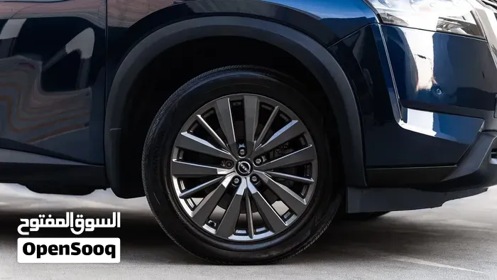 Nissan Pathfinder 2023 photo 3