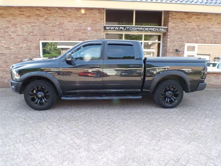 Dodge Ram 1500 2017 photo 2