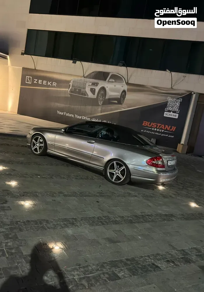 Mercedes-Benz Clk-Class 2004 photo 2