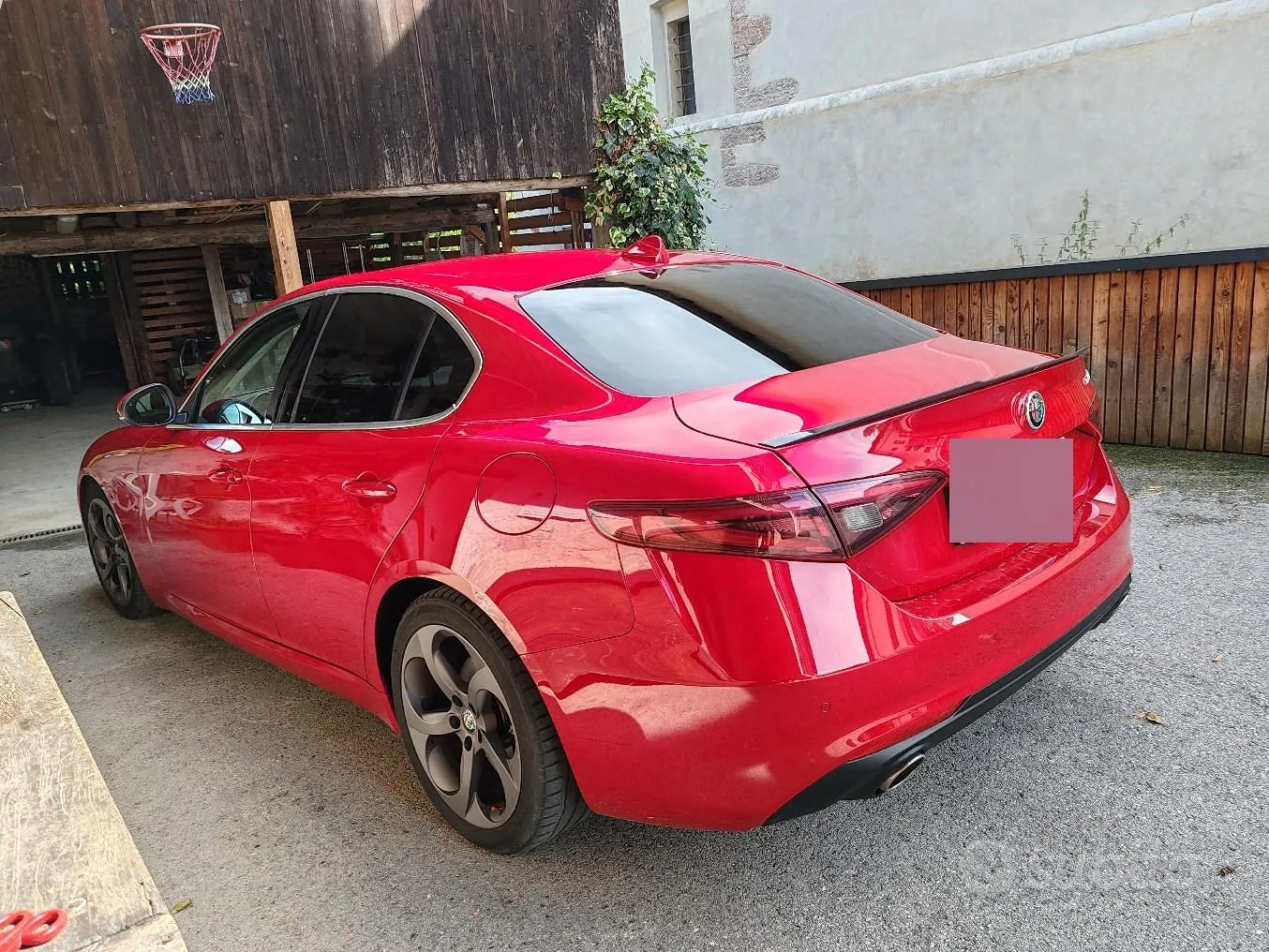 Alfa Romeo Giulia 2017 photo 2