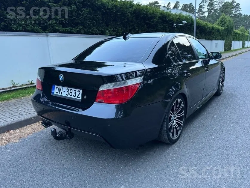 BMW 520 2003 photo 5
