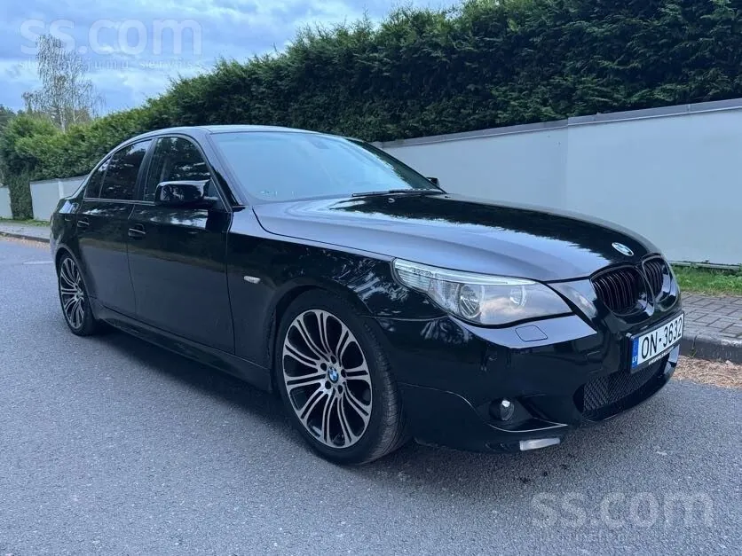 BMW 520