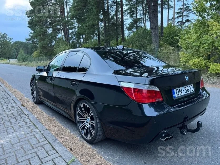 BMW 520 2003 photo 4