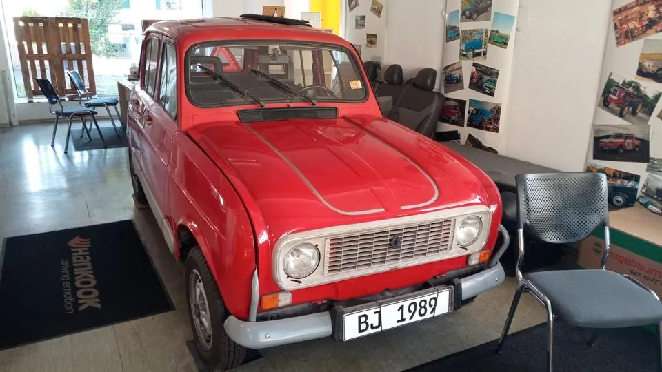 Renault R4