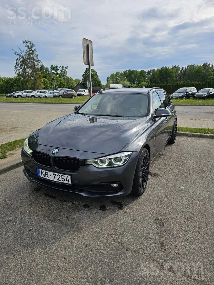BMW 320