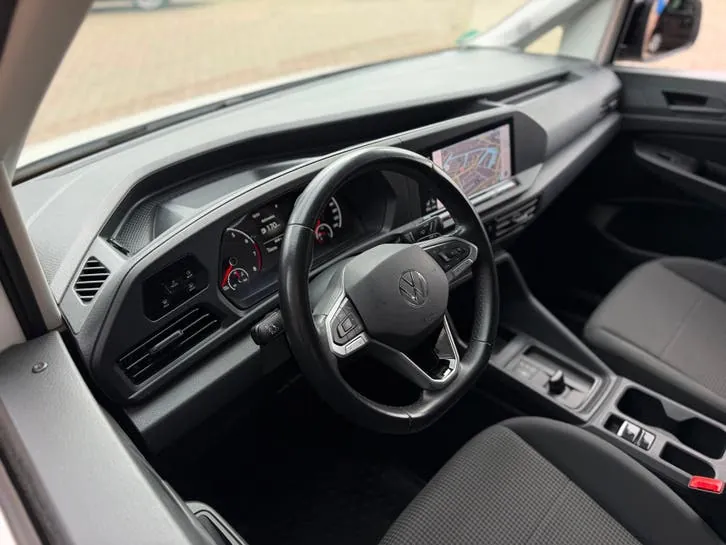 Volkswagen Caddy 2022 photo 2