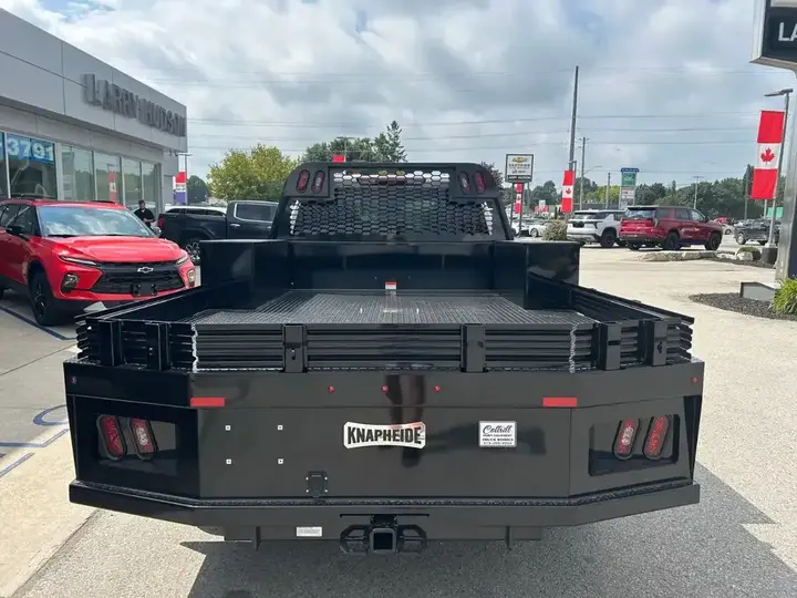GMC Sierra 3500Hd 2026 photo 5