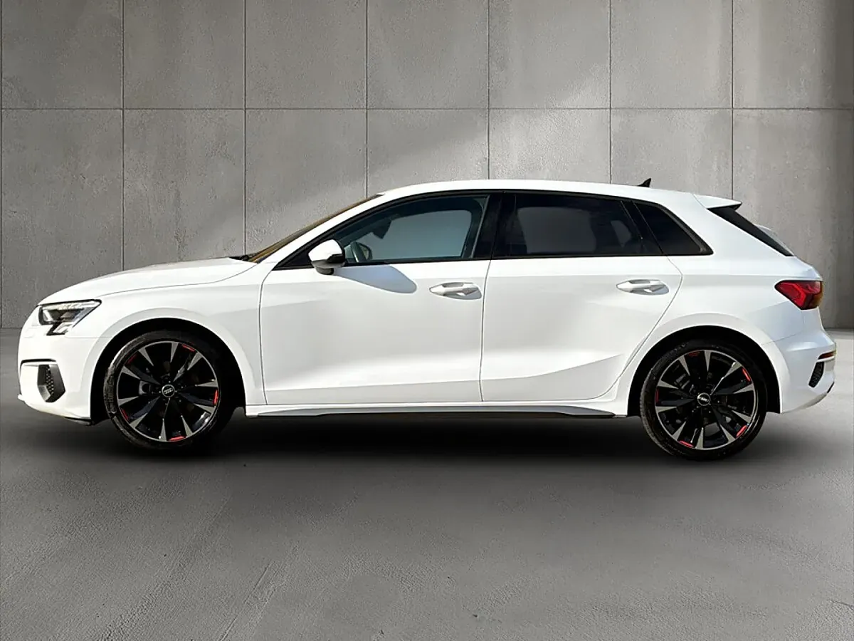 Audi A3 2022 photo 3