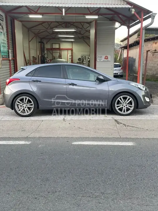Hyundai I30 2012 photo 2