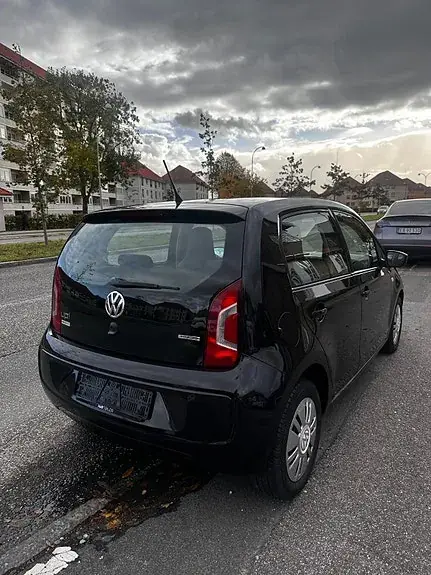 Volkswagen Up 2013 photo 5