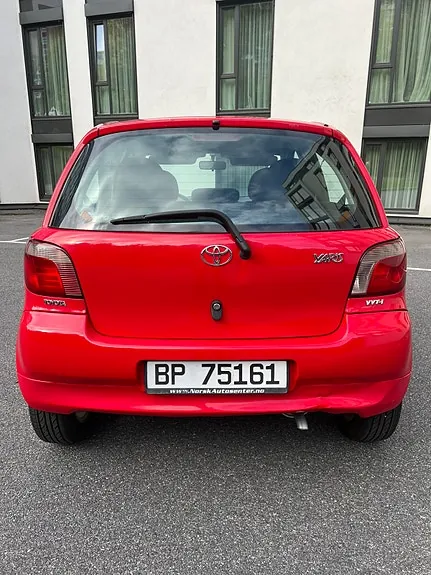 Toyota Yaris 2002 photo 4