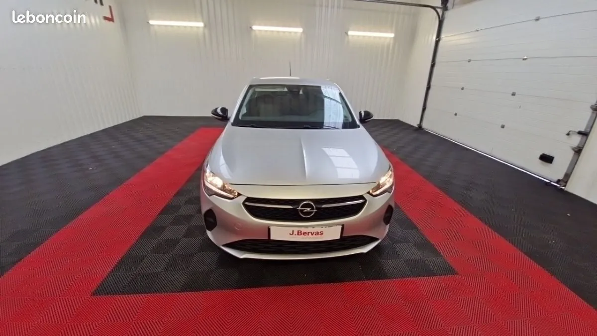 Opel Corsa 2023 photo 2