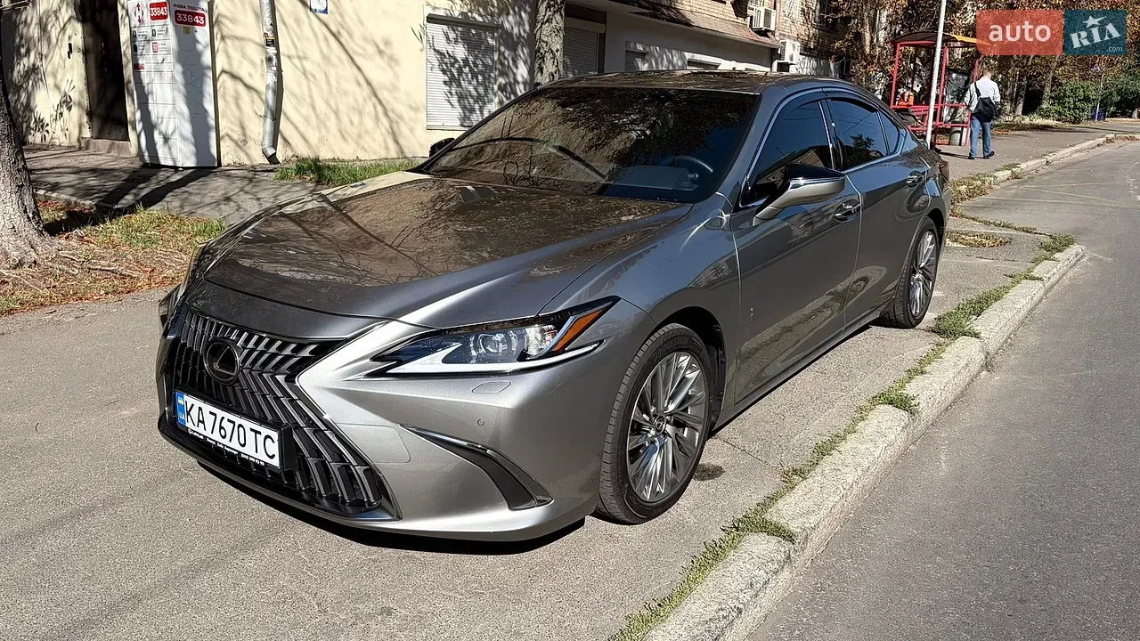 Lexus Es 2025 photo 4