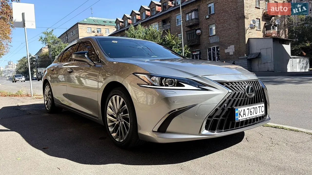Lexus Es 2025 photo 2