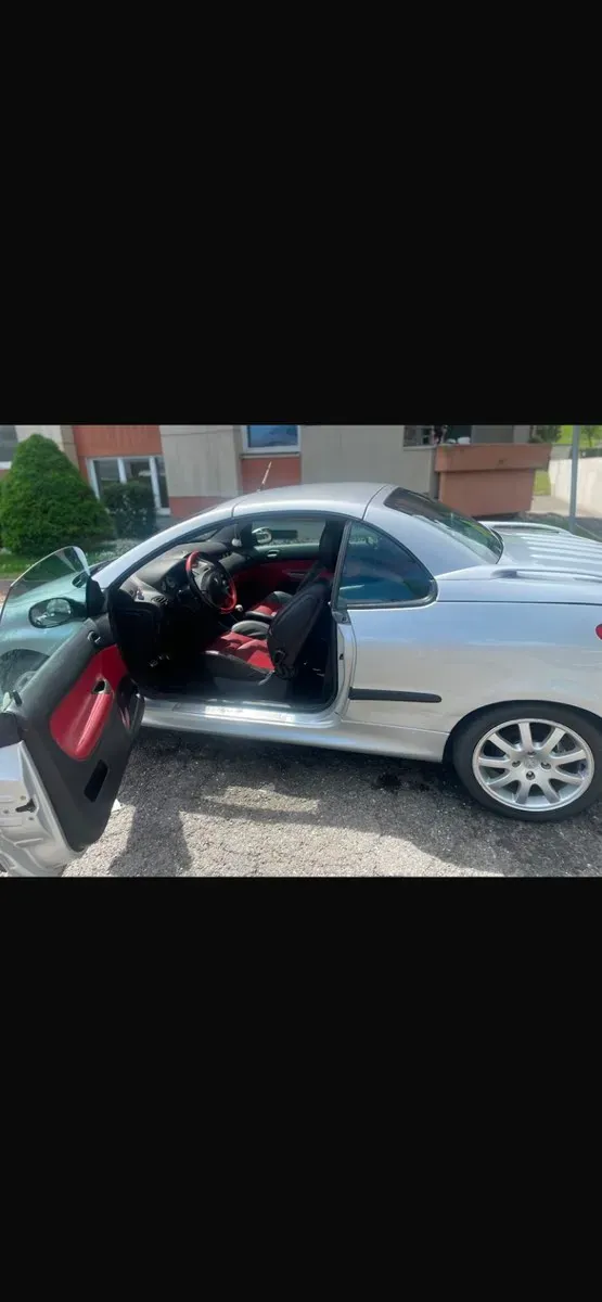Peugeot 206 2003 photo 3