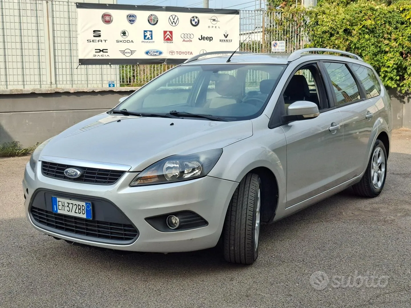 Ford Focus 2011 photo 3