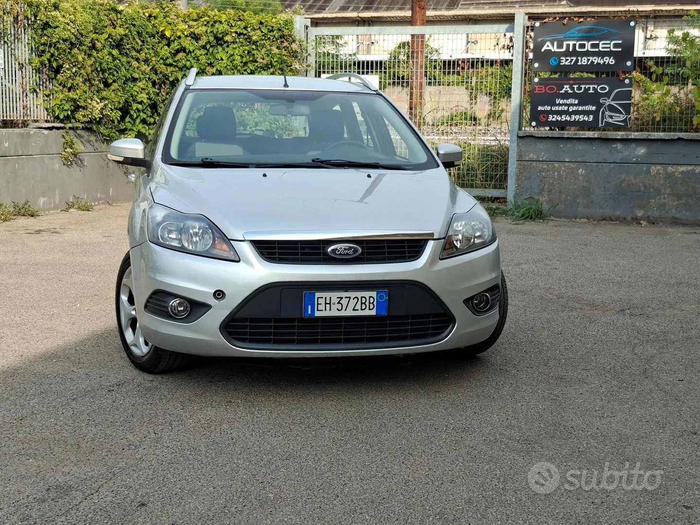 Ford Focus 2011 photo 2