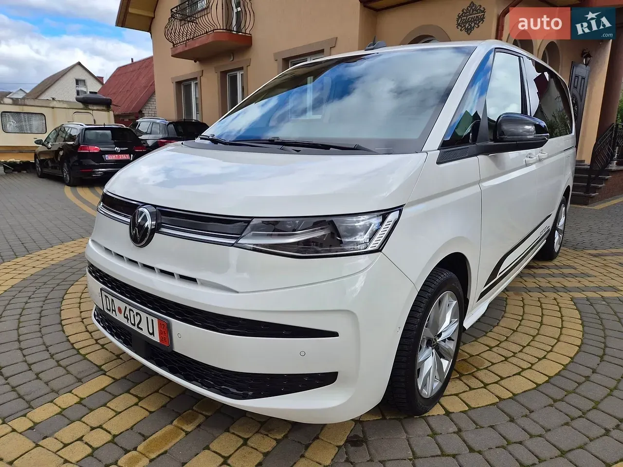 Volkswagen Multivan 2022 photo 3