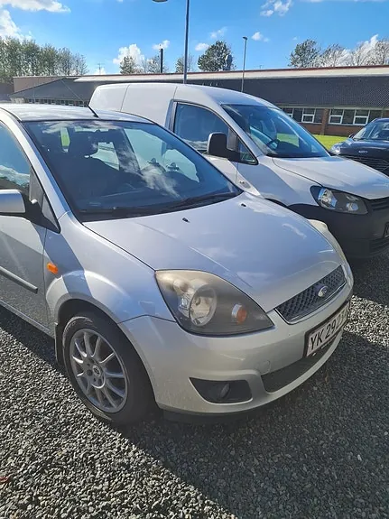 Ford Fiesta 2006 photo 3