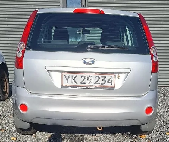 Ford Fiesta 2006 photo 4