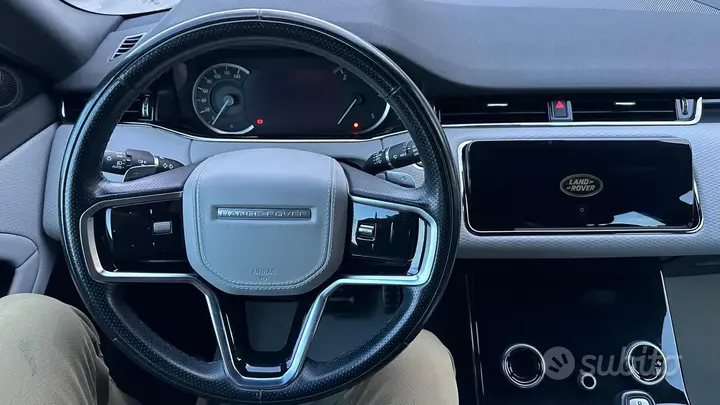 Land Rover Range Rover Evoque 2022 photo 4