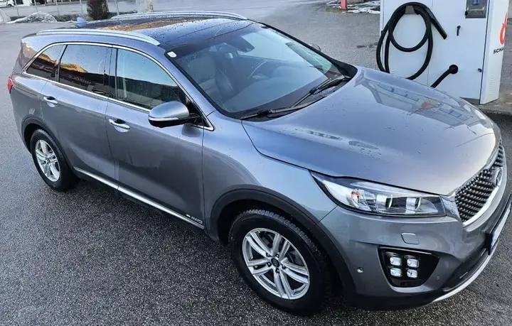 Kia Sorento 2017 photo 2