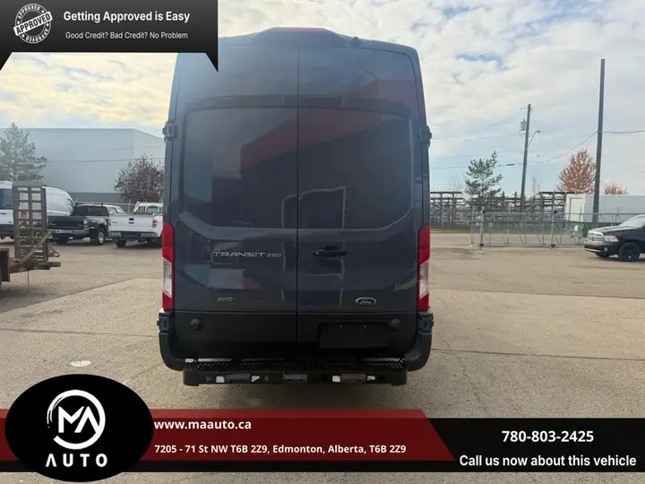 Ford Transit 2021 photo 4