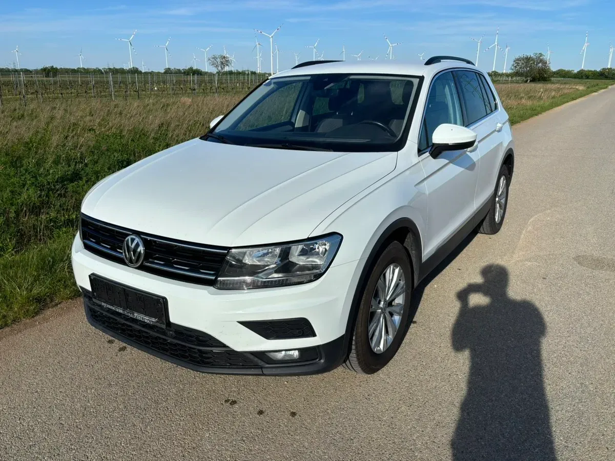 Volkswagen Tiguan 2019 photo 2