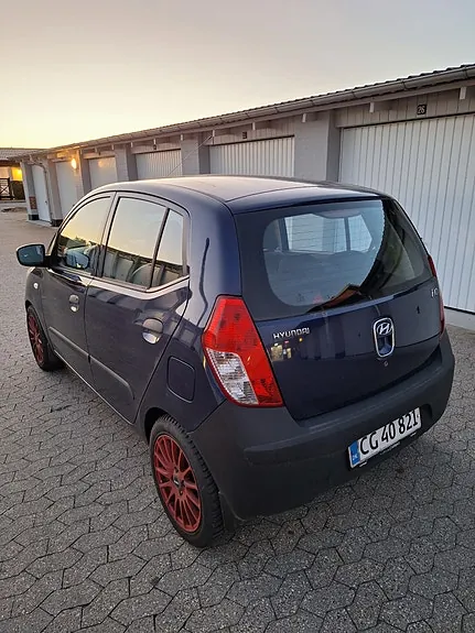 Hyundai I10 2010 photo 3