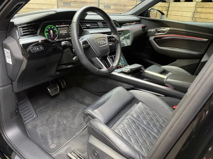 Audi Sq8 2023 photo 3