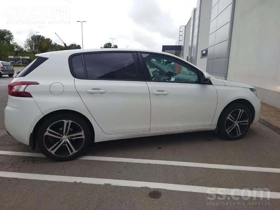 Peugeot 308 2014 photo 2