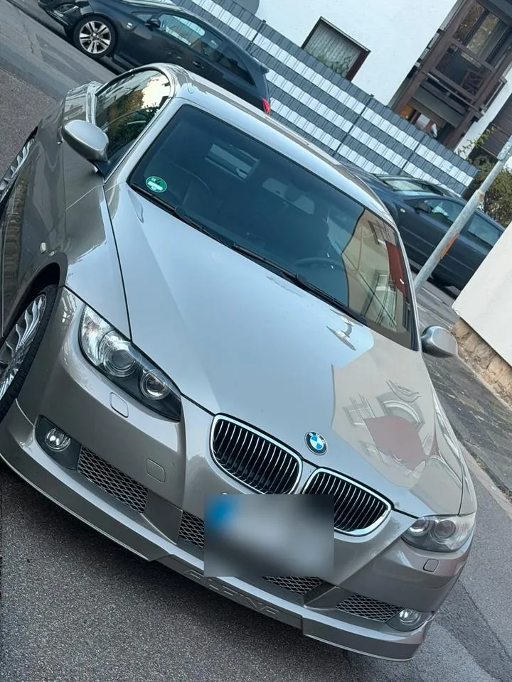 BMW E93