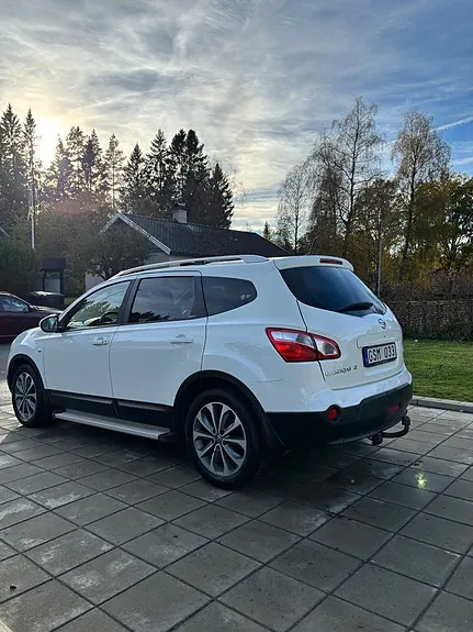 Nissan Qashqai+2 2010 photo 3