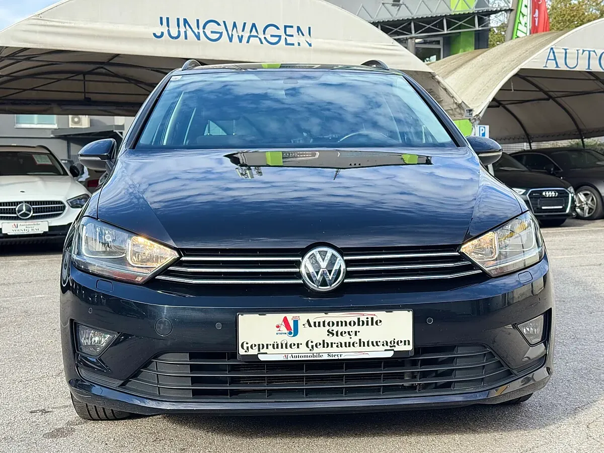 Volkswagen Golf 2017 photo 2