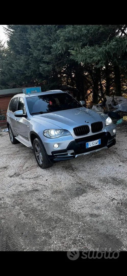 BMW X5 2010 photo 2