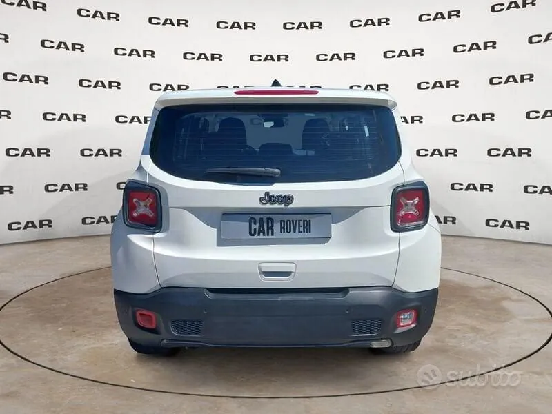 Jeep Renegade 2024 photo 4