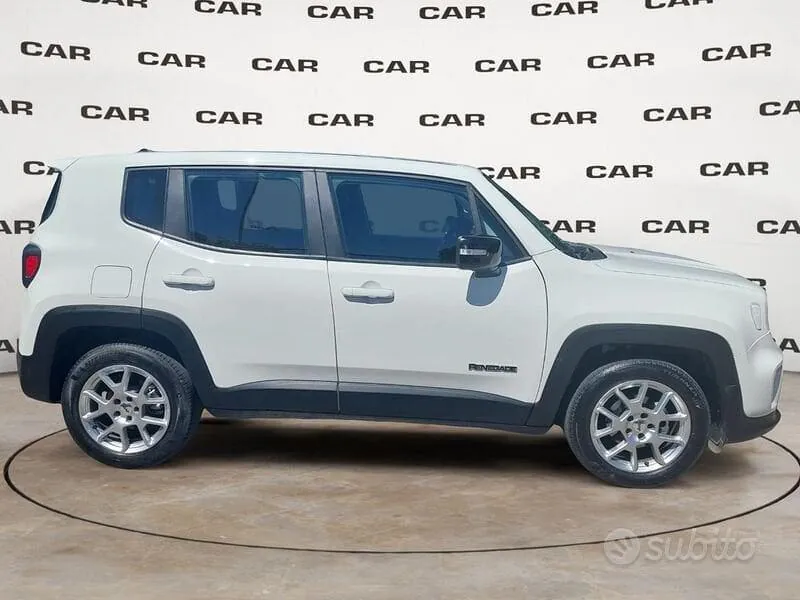 Jeep Renegade 2024 photo 3