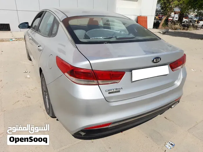 Kia Optima 2019 photo 2