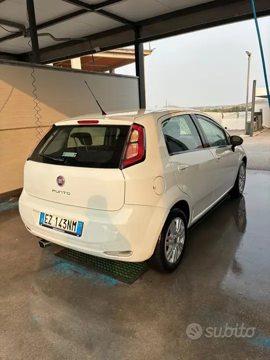 Fiat Punto 2015 photo 3