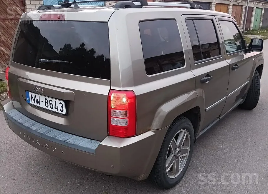 Jeep Patriot 2009 photo 4
