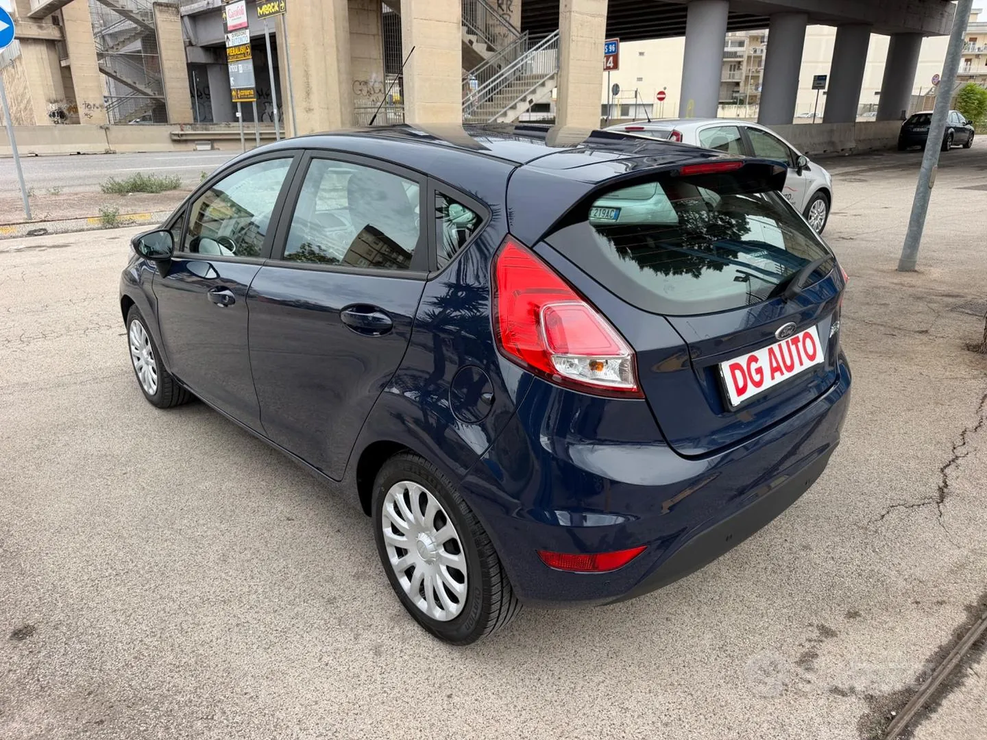 Ford Fiesta 2013 photo 4