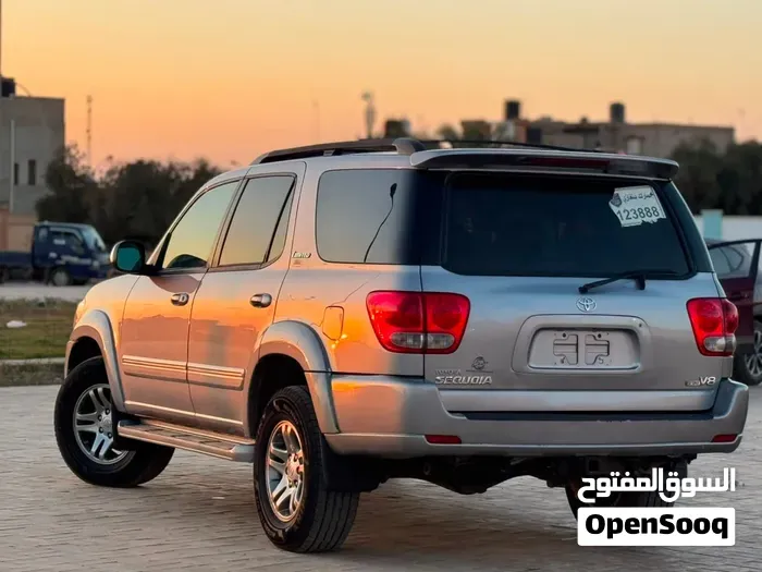 Toyota Sequoia 2007 photo 3