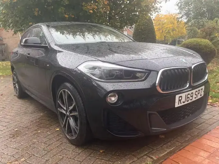 BMW X2