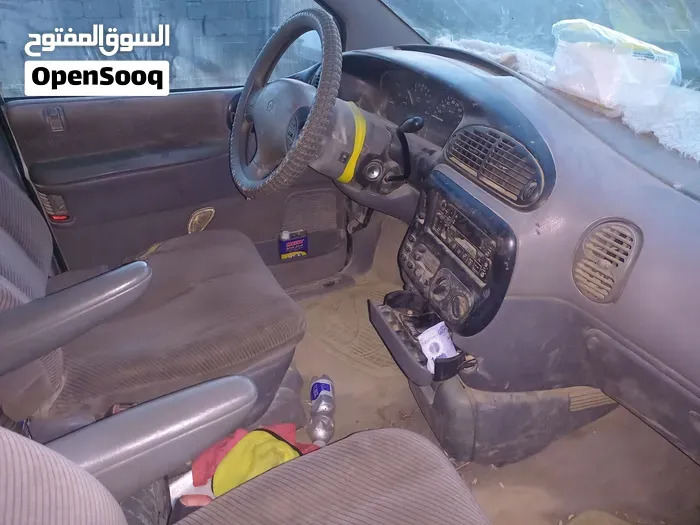 Chrysler Grand Voyager 2001 photo 4